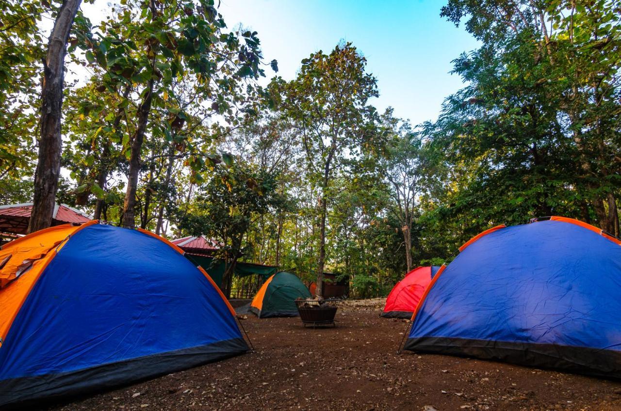 فندق Lawa Khadiفي  Kolar Jungle Retreat المظهر الخارجي الصورة